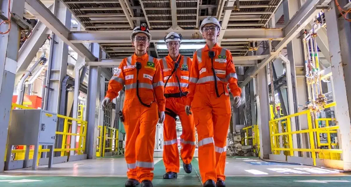 Concurso Petrobras 2026: chances para nível médio ainda são reduzidas